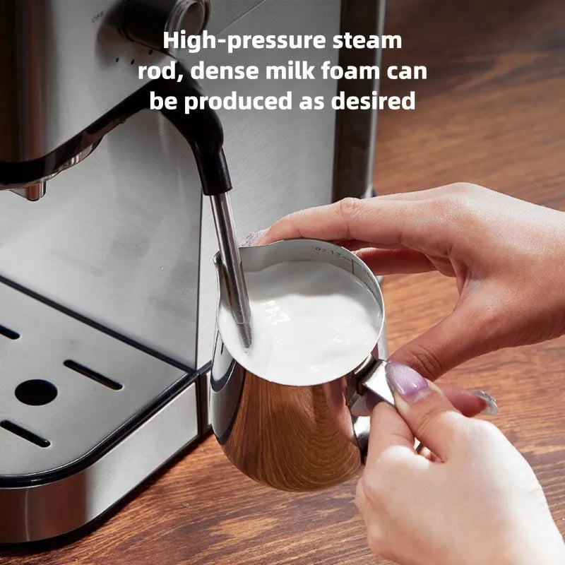 A Home Use Mini Espresso Machine, Automatic, 20 Bar Pressure Extraction with Milk Frother, European Standard