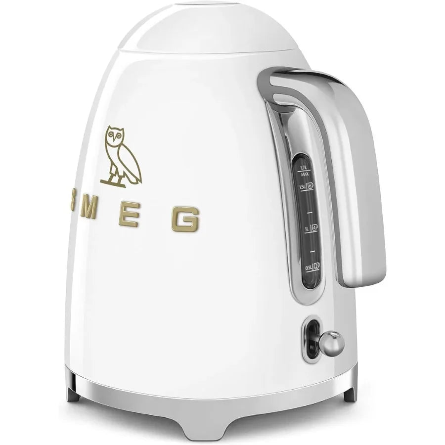 50’s Retro 1.7L Electric Kettle with 7-Cup Capacity and Safety Features (White)