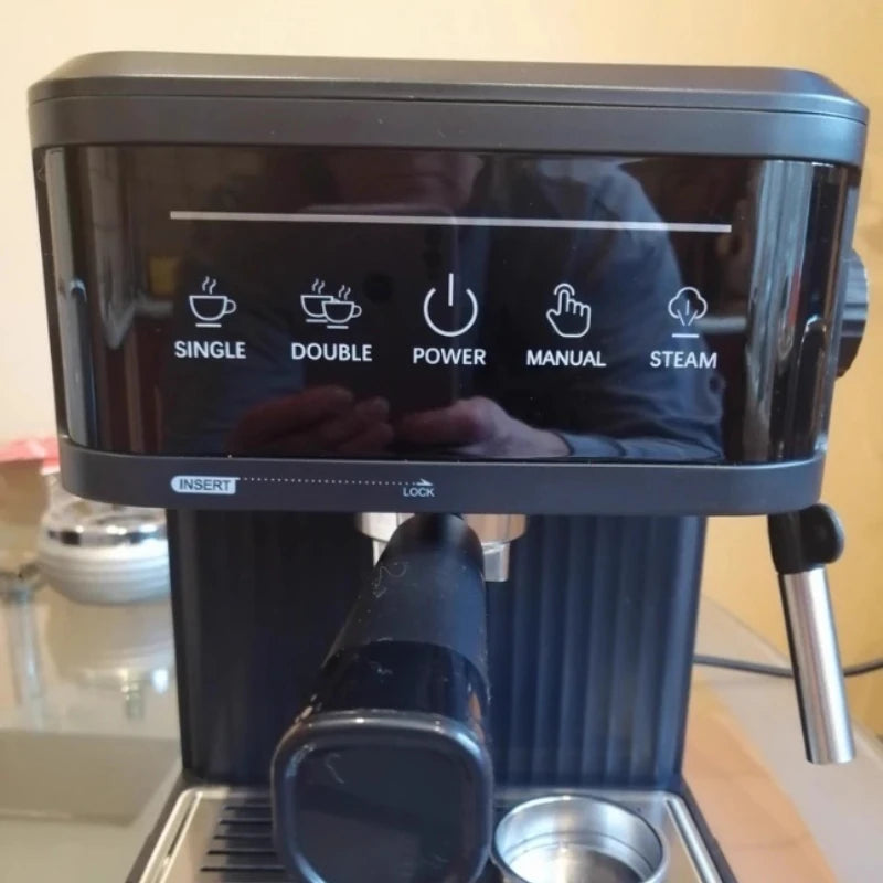 The Italian-style Coffee Machine 20Bar Household High-pressure Extraction Concentrated Milk Foam