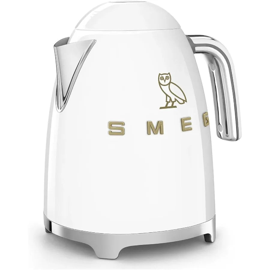 50’s Retro 1.7L Electric Kettle with 7-Cup Capacity and Safety Features (White)