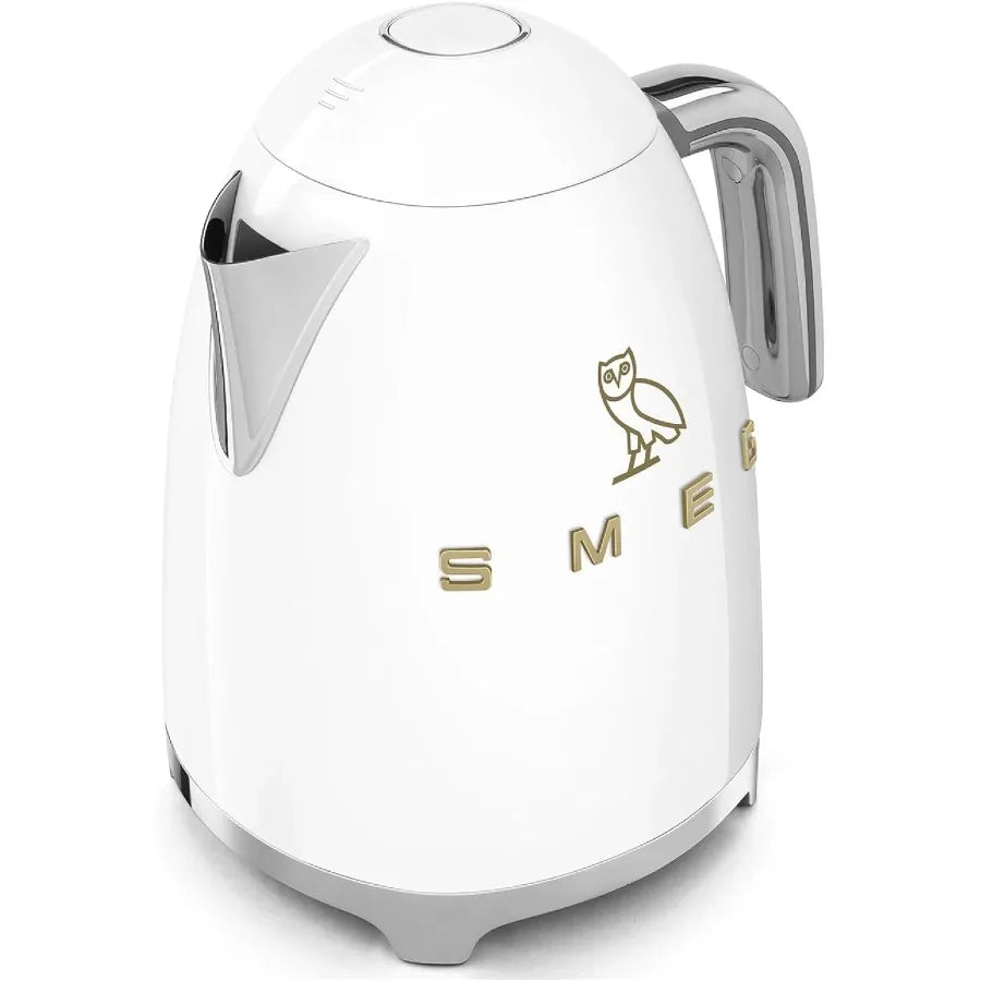 50’s Retro 1.7L Electric Kettle with 7-Cup Capacity and Safety Features (White)